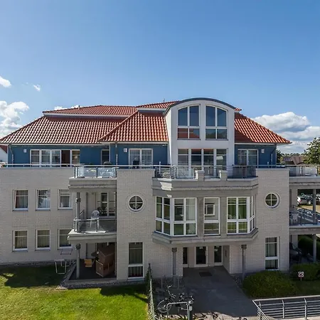 Apartment Duenenblick 37 *